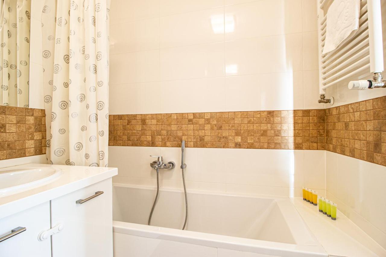 Krasinskiego Zoliborz Stylish Apartment วอร์ซอ ภายนอก รูปภาพ